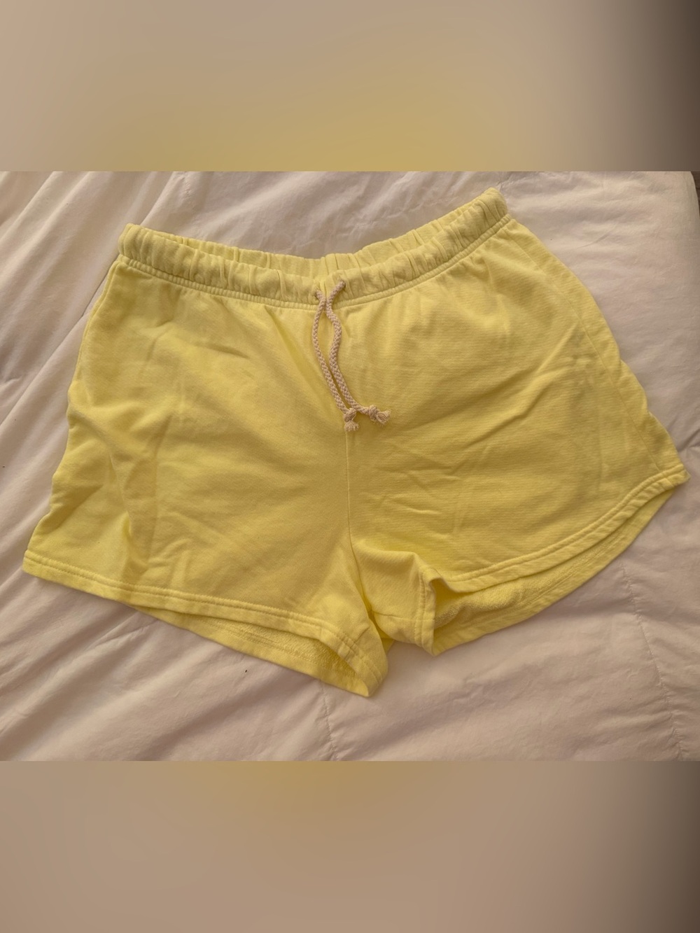 Perfect White Tee Yellow Cotton Sweat Shorts Size L